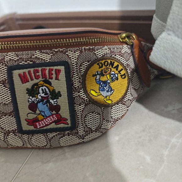 Disney x Coach Signature Jacquard Belt Bag - Picture 2 of 7